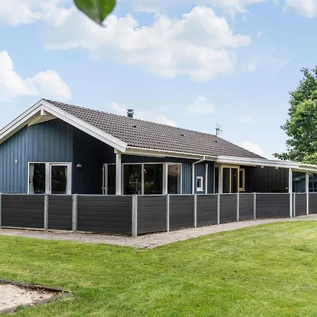 Casa vacanze Beautiful In With Sauna
